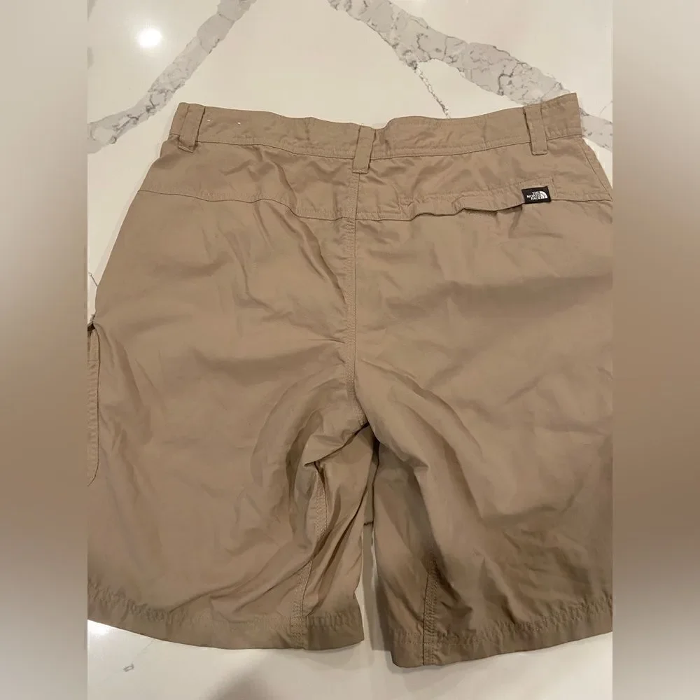 The North Face Mens 24 Horizon 2.0 Cargo Utility Shorts Beige Khaki Hiking